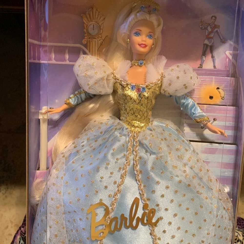 Barbie, Cindrella